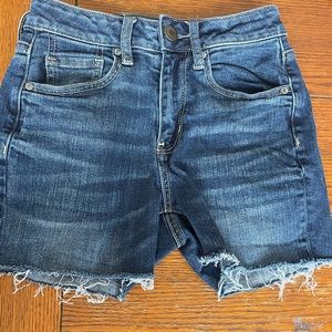 American eagle jean shorts. They are a 00
